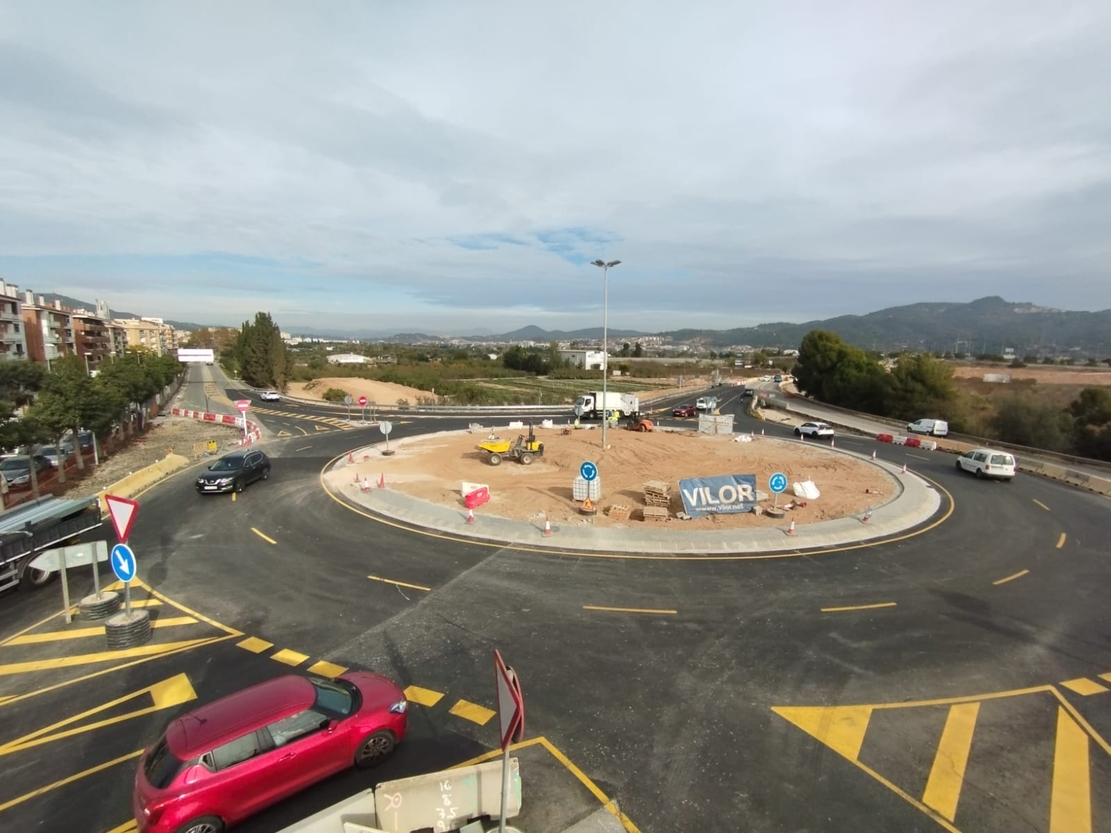 El nou traçat de la rotonda de les Ovelletes millora la capacitat, la seguretat i la fluïdesa del trànsit